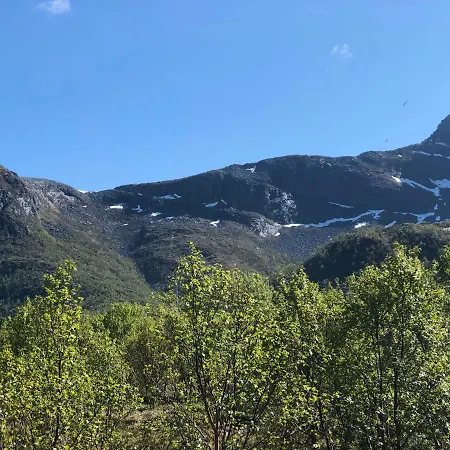 Hiking Paradise In The Center Of Lofoten